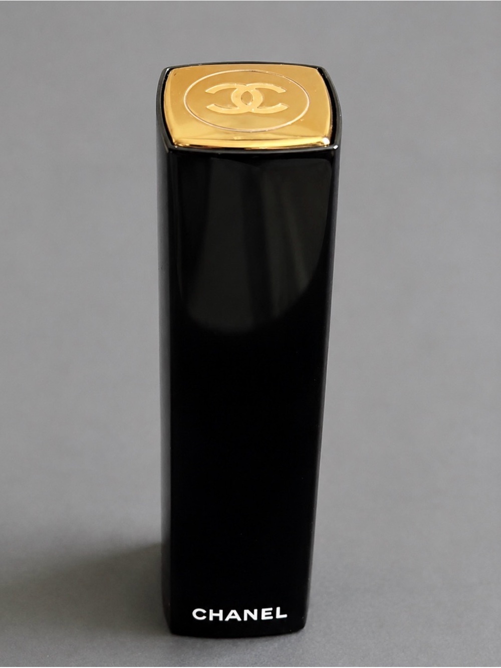 CHANEL Rouge Allure Lipstick Indemodable (166)